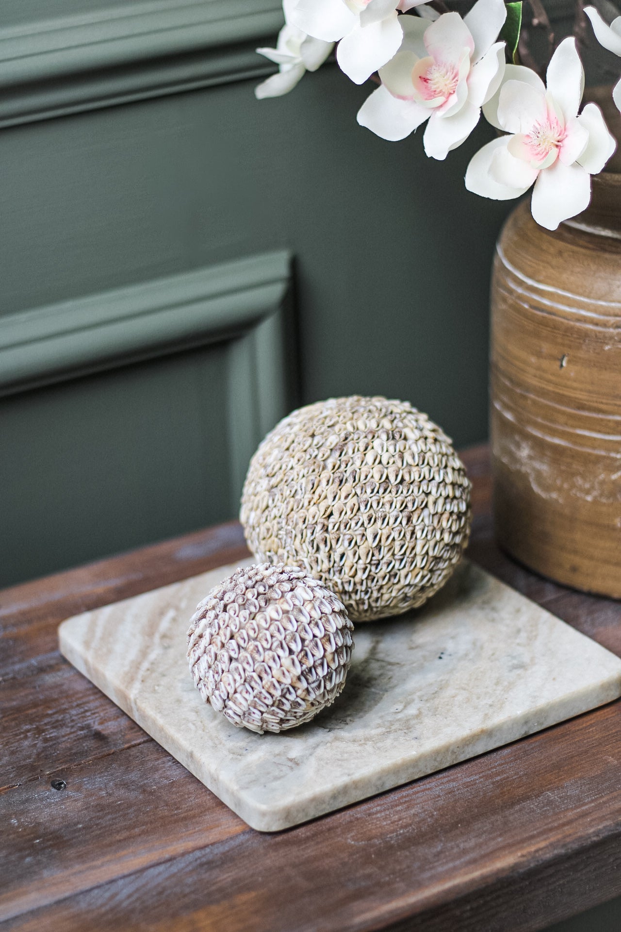 Natural Shell Ball Decorative Sculpture