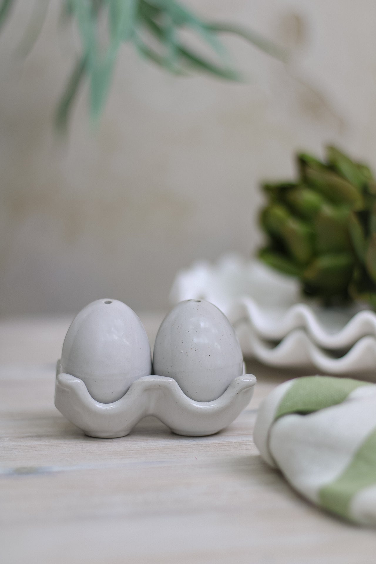 Egg Box Salt & Pepper Set