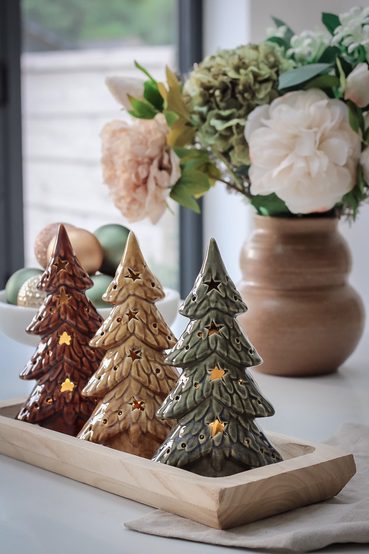 Earthy Ceramic LED Christmas Tree