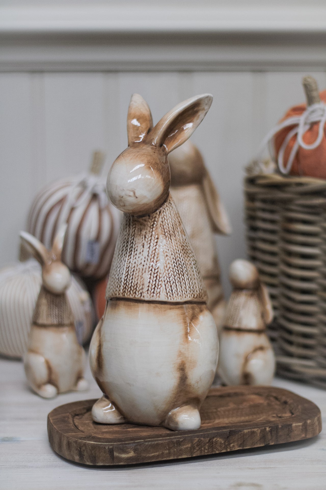 tall bunny with ears pointed