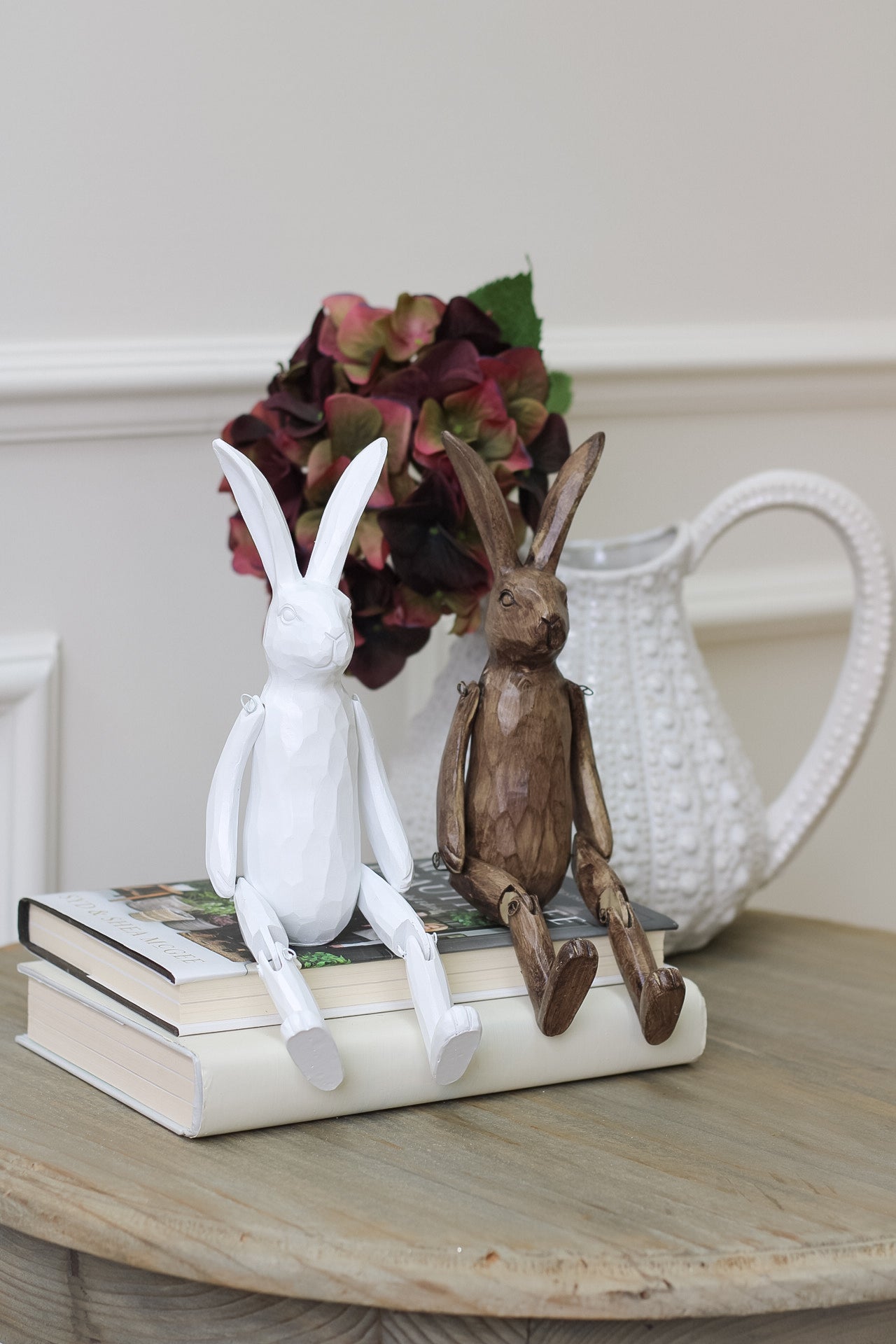 Wooden Seated Rabbit Ornament