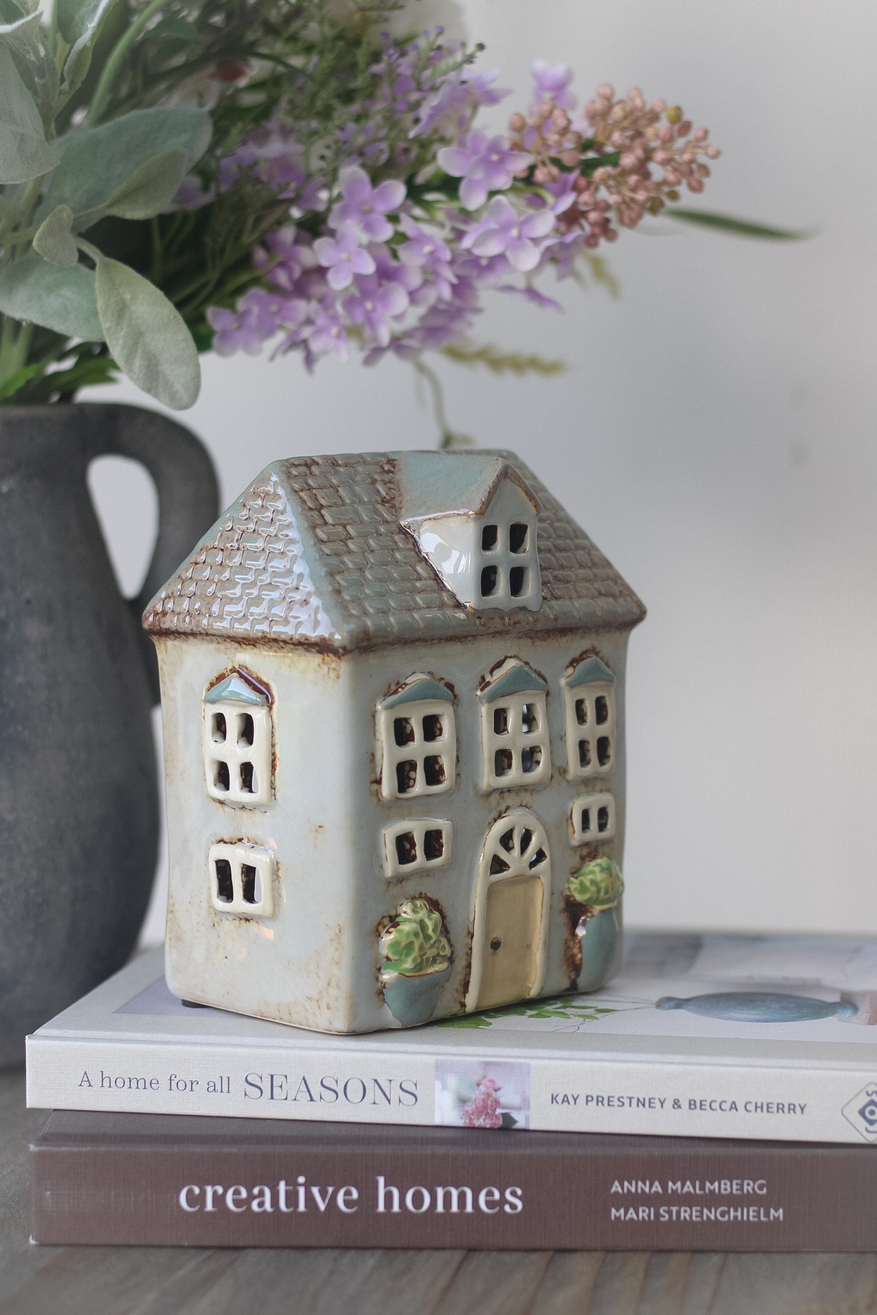 Blue Ceramic Spring Country House Tea Light Holder