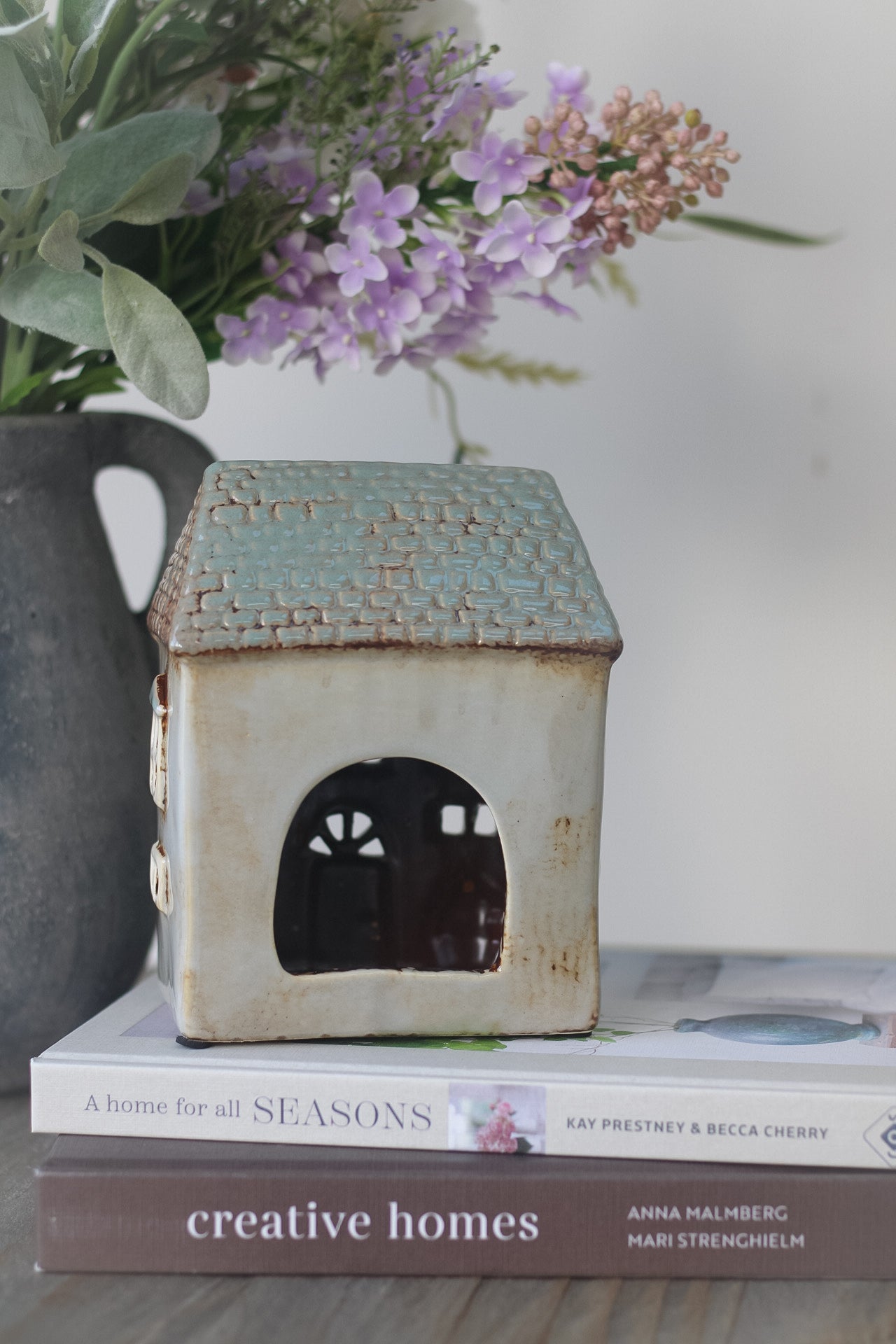 Blue Ceramic Spring Country House Tea Light Holder