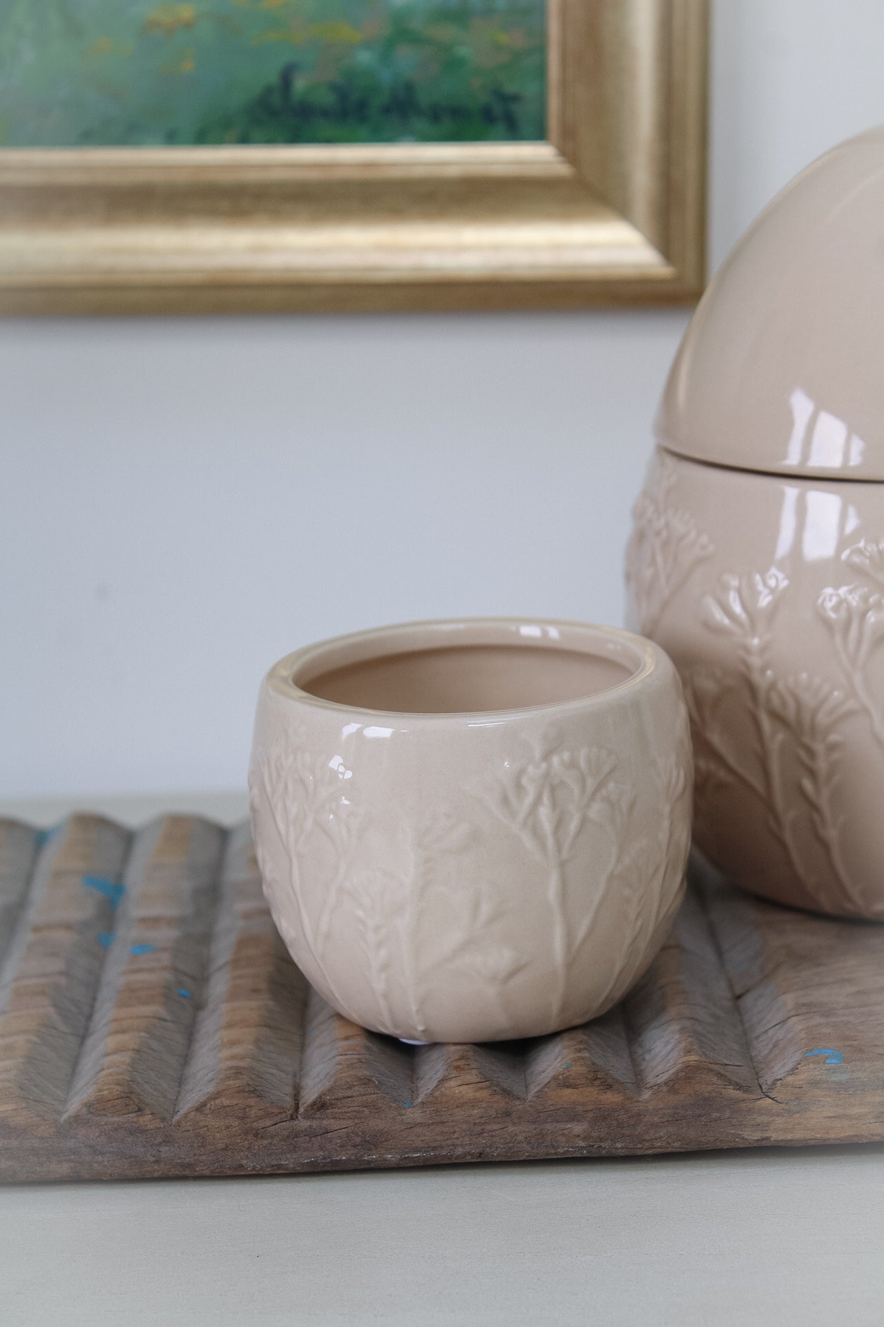Blush Embossed Wild Flower Ceramic Egg Jar