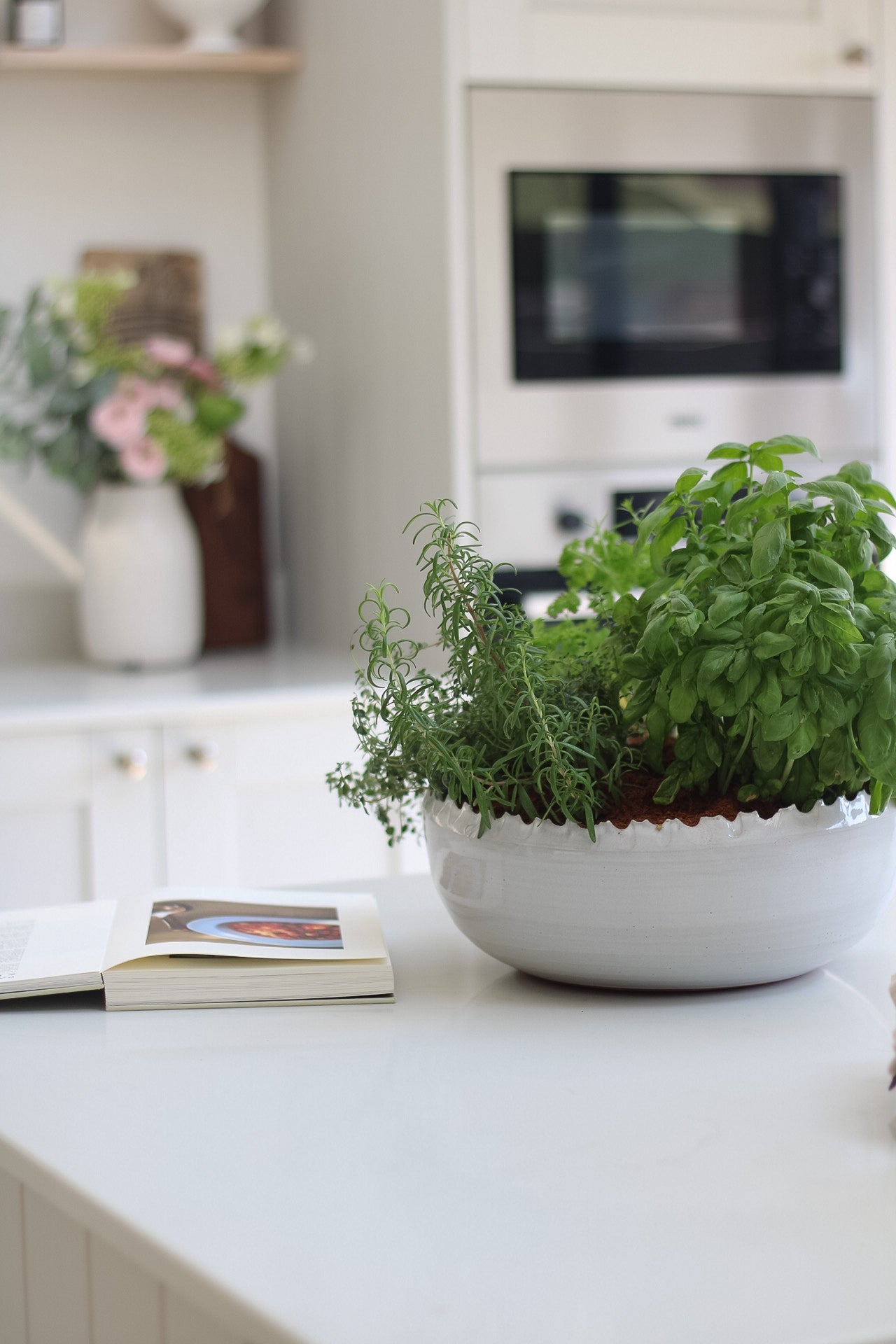 Textured White Ceramic Bowl