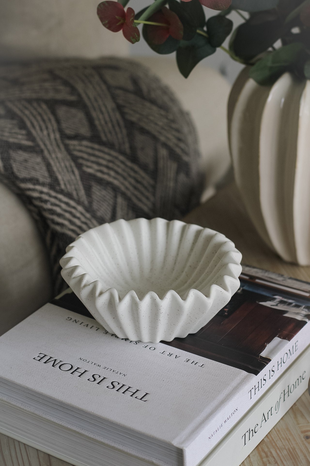 Speckled White Small Ruffle Bowl