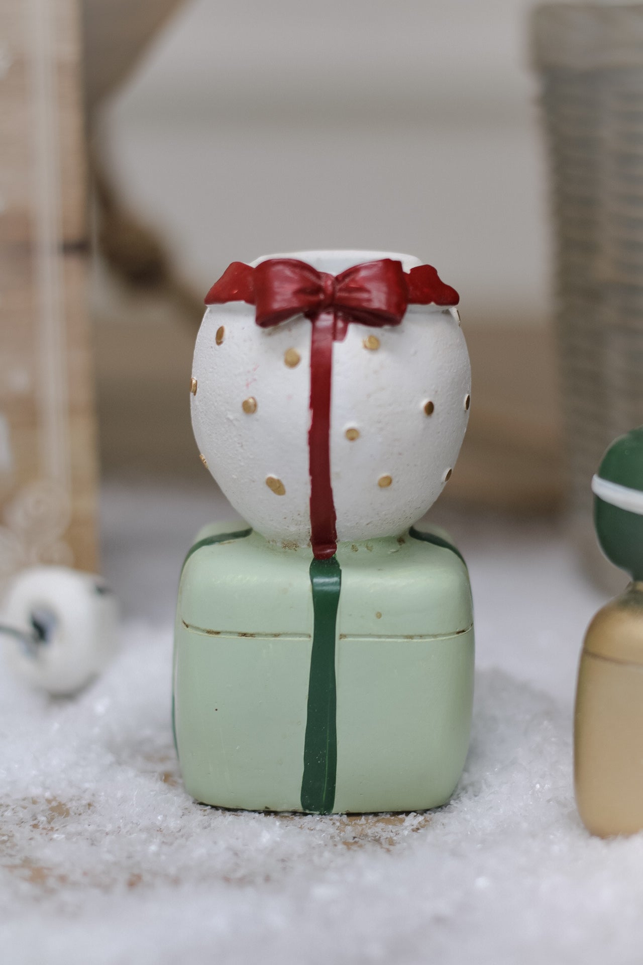 Christmas Gift Dinner Candle Holder