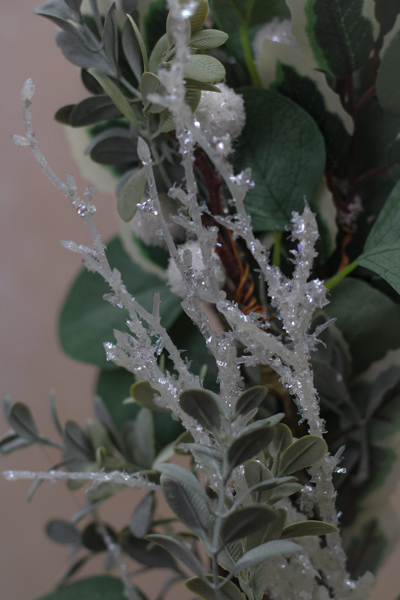 Sparkle White Berry and Green Foliage Wreath