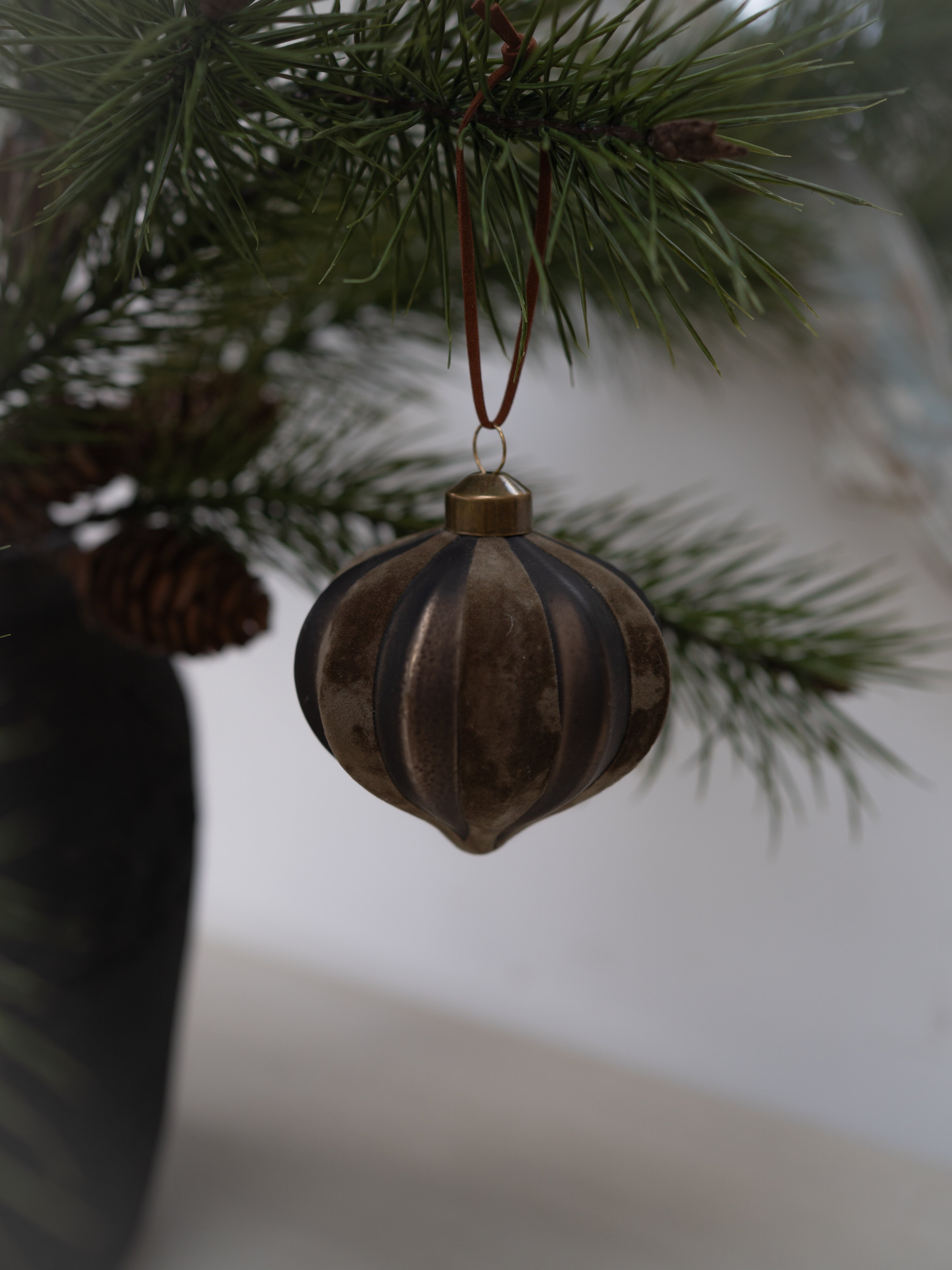 Forest Flocked Onion Christmas Tree Bauble
