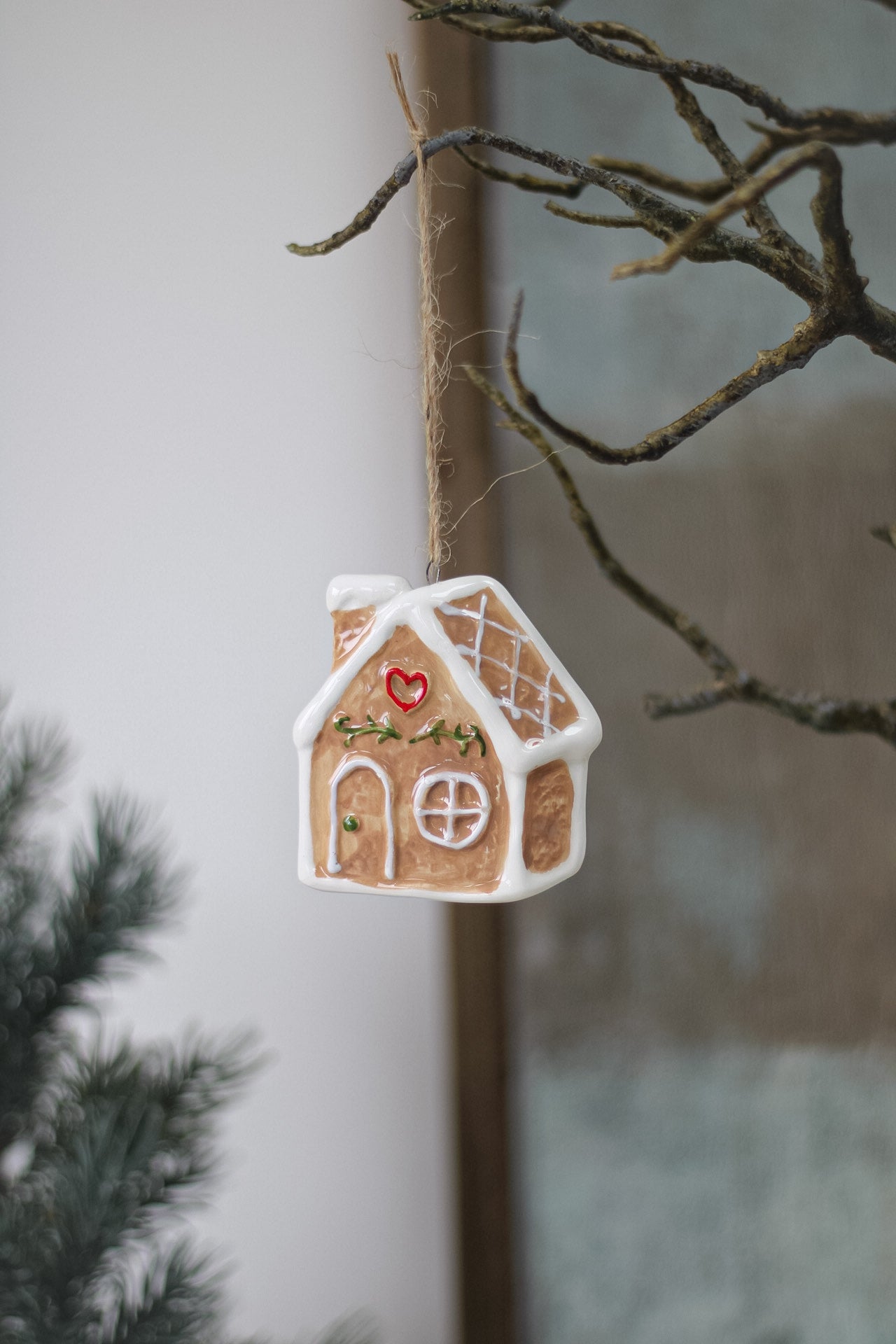 Gingerbread House Ceramic Christmas Tree Hanger