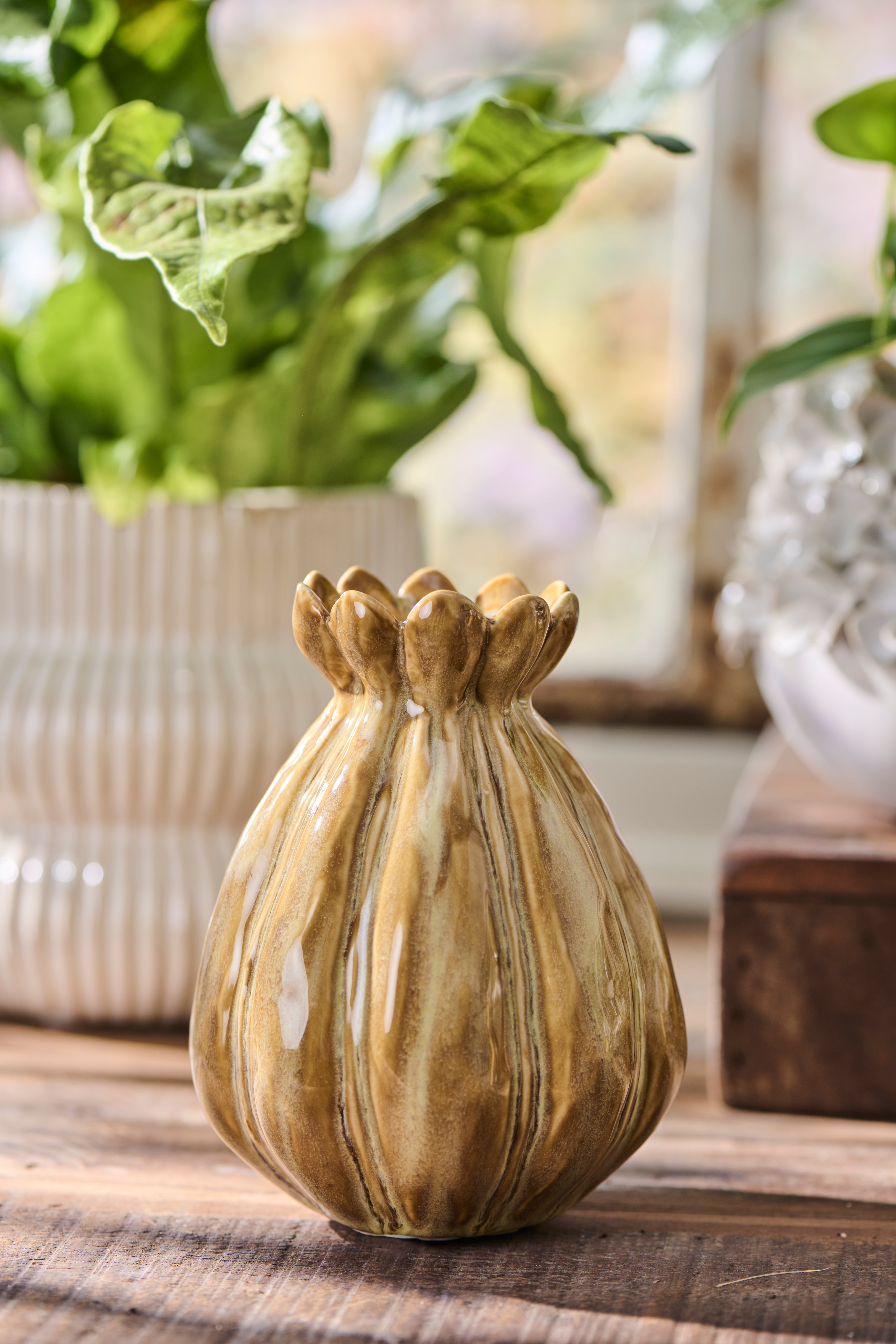 Honey Brown Poppy Head Vase