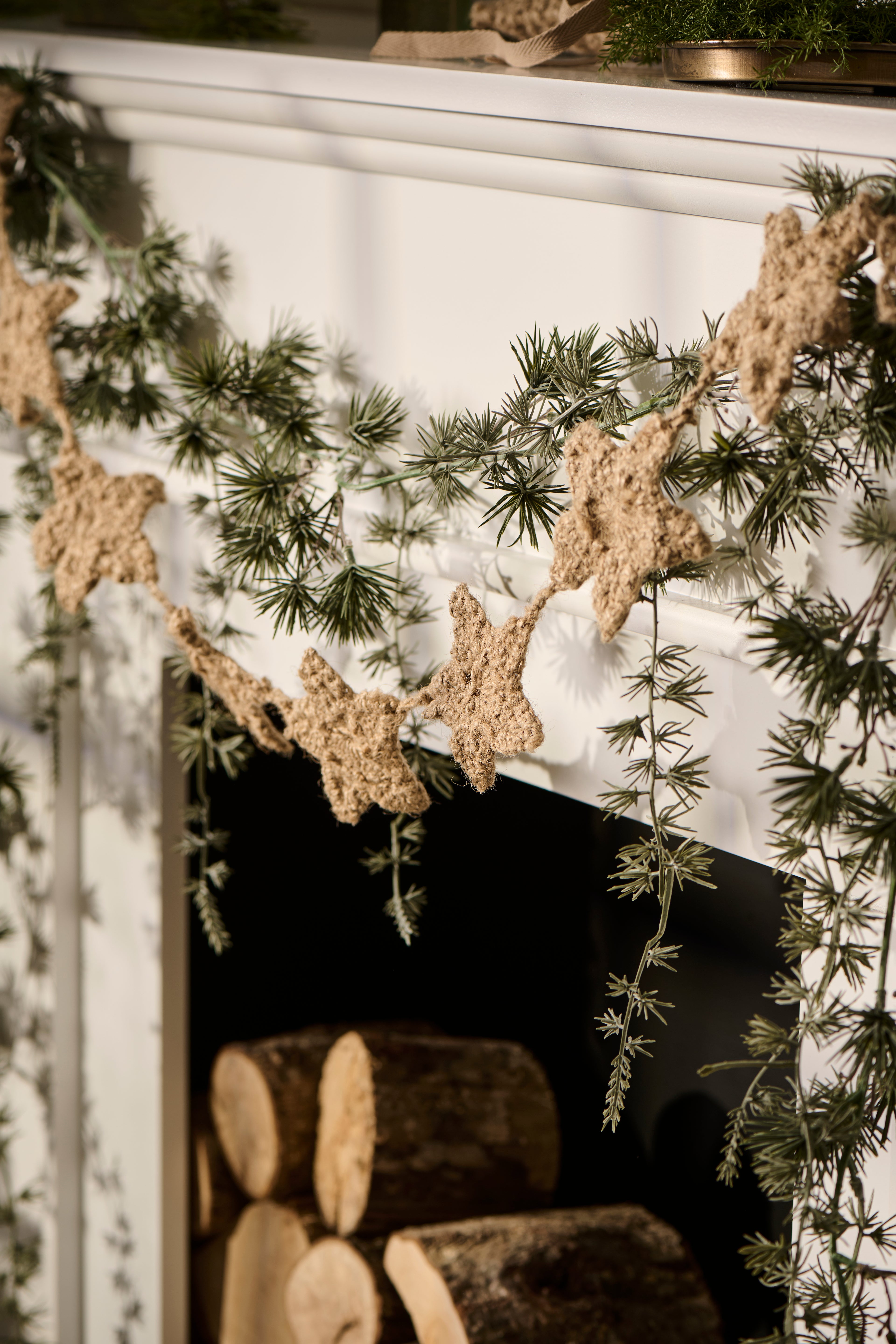Jute Crochet Star Garland