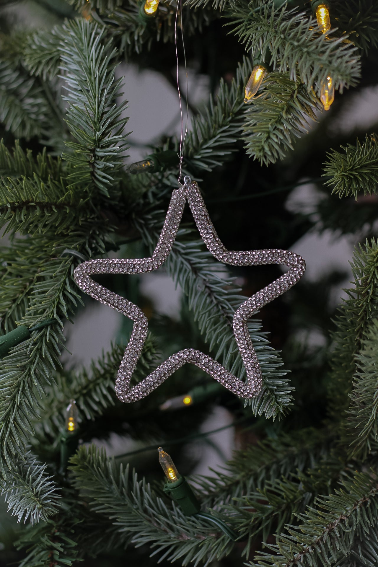 star christmas tree hanger