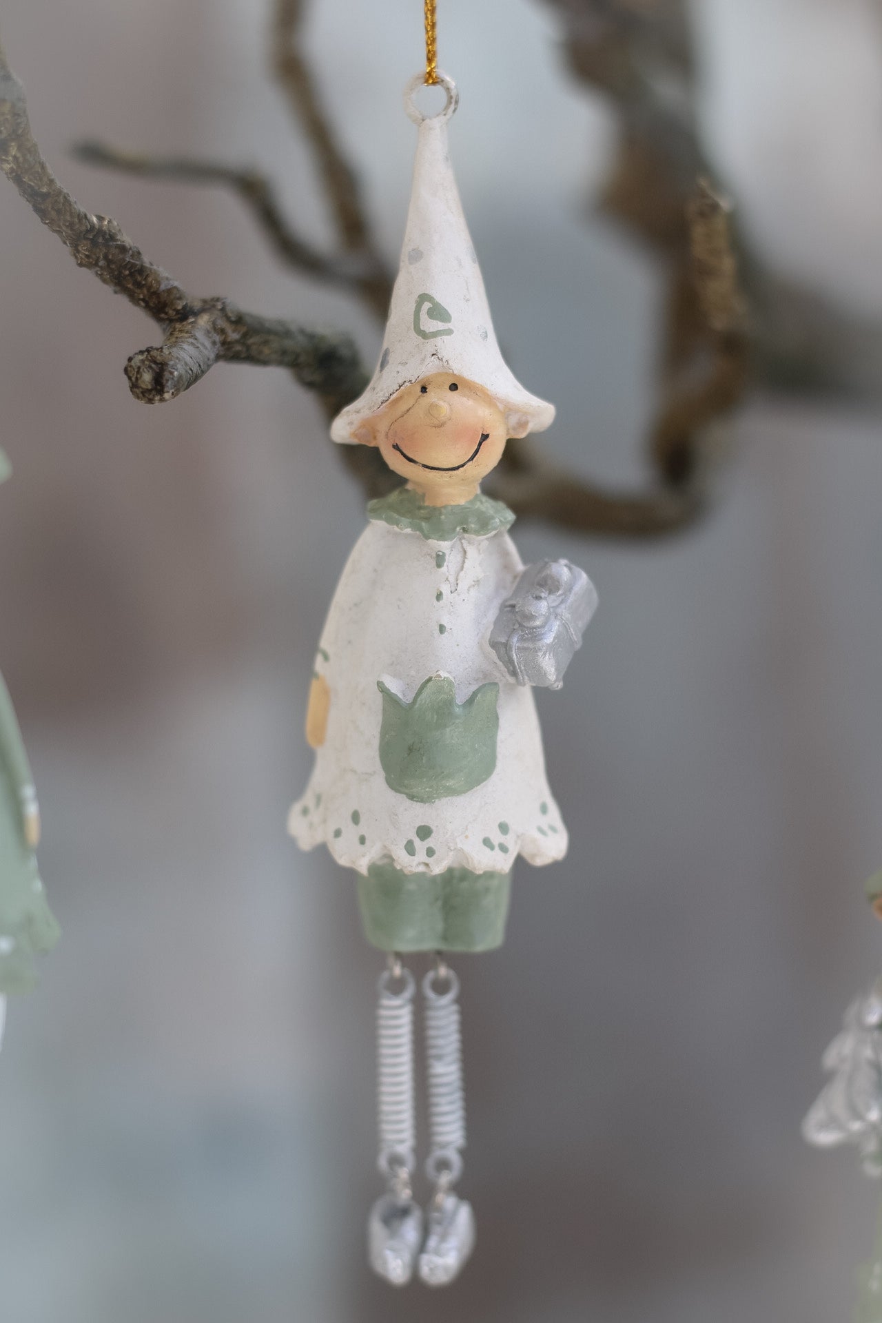 Naughty Elf Festive Tree Hanger 003