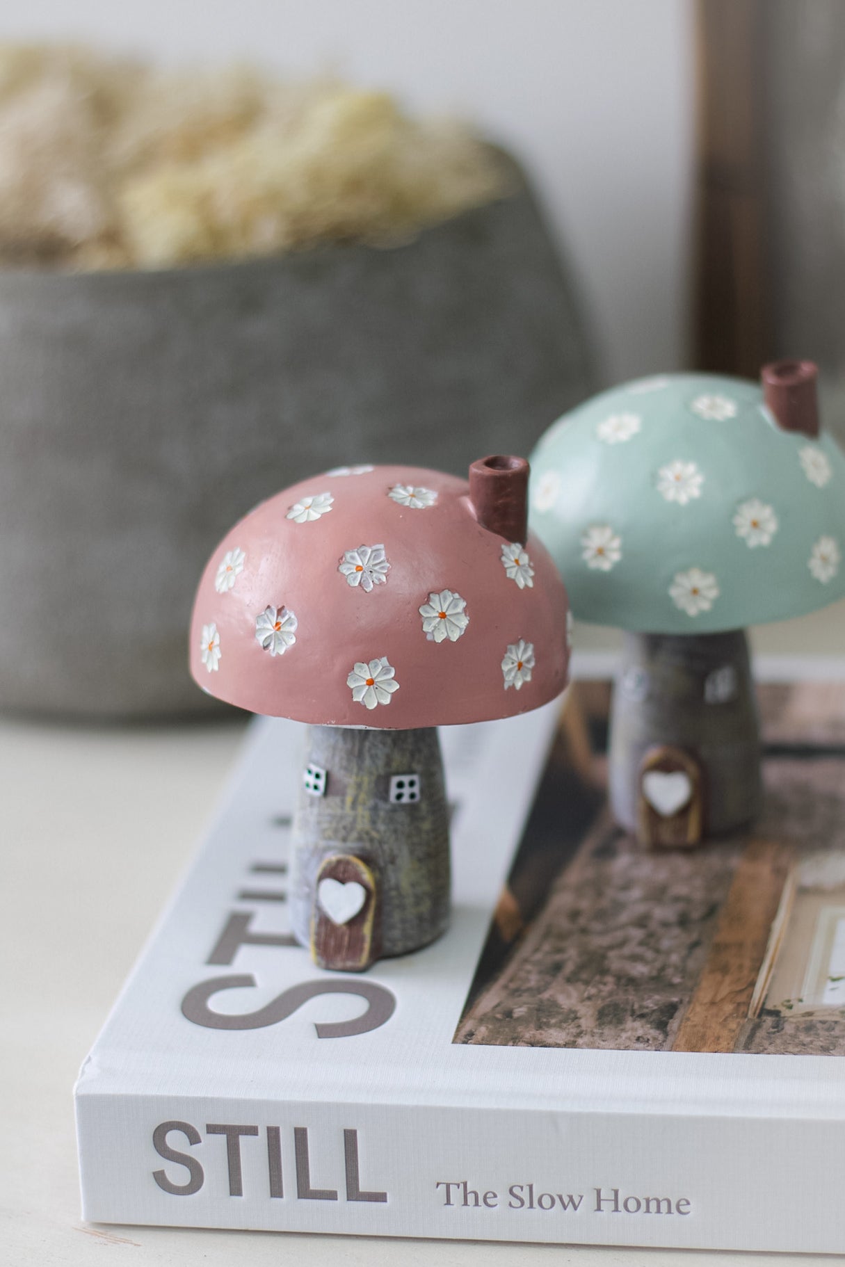 Pink Daisy Mushroom House 003