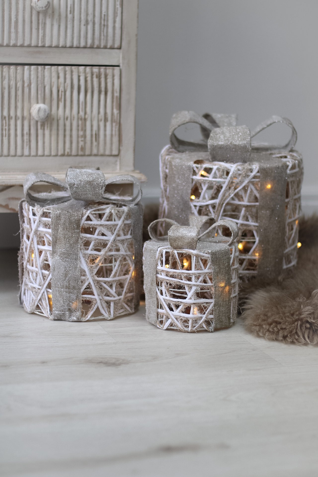 Round Gift LED Decorations