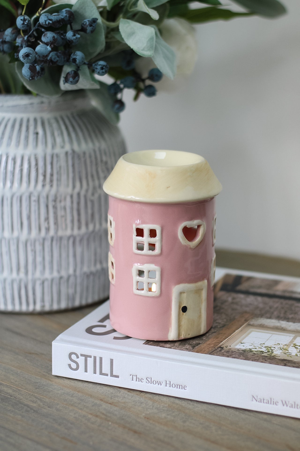 Round Pink House Ceramic Wax Burner