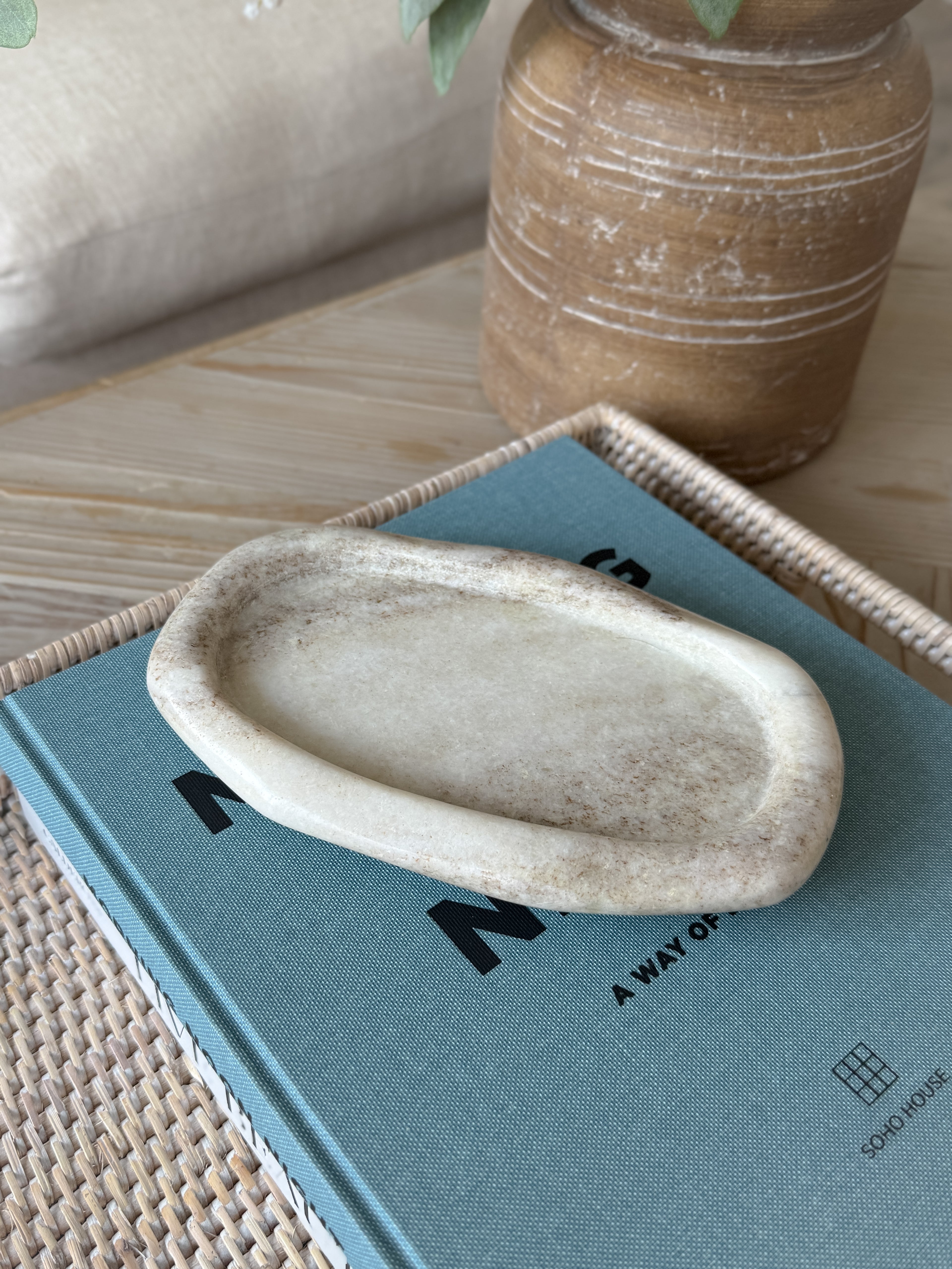 Small Rounded Marble Keepall Tray