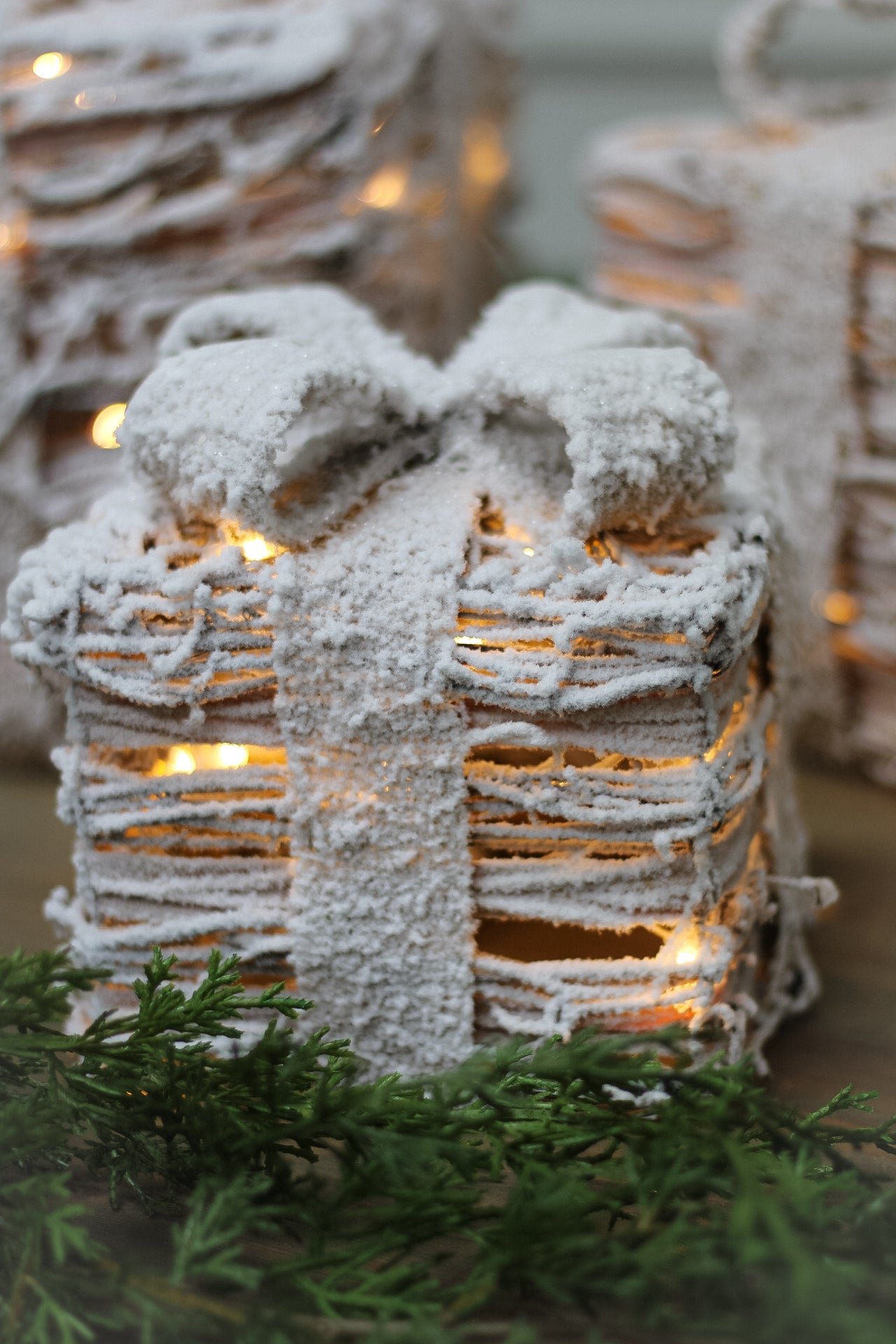 Snowy Rattan LED Gifts | Set of 3