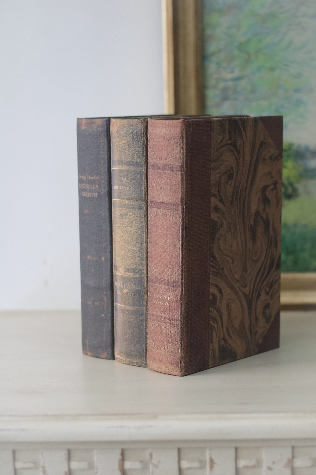 Marbled storage book boxes
