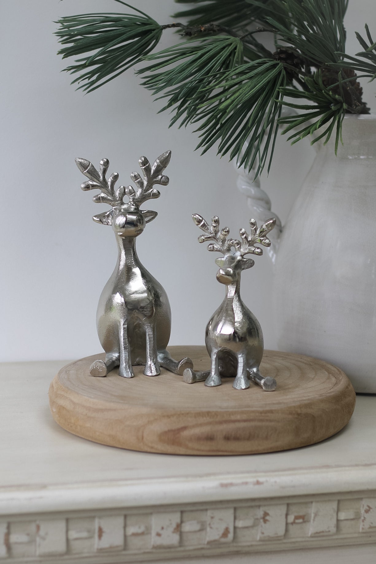 silver metal reindeers