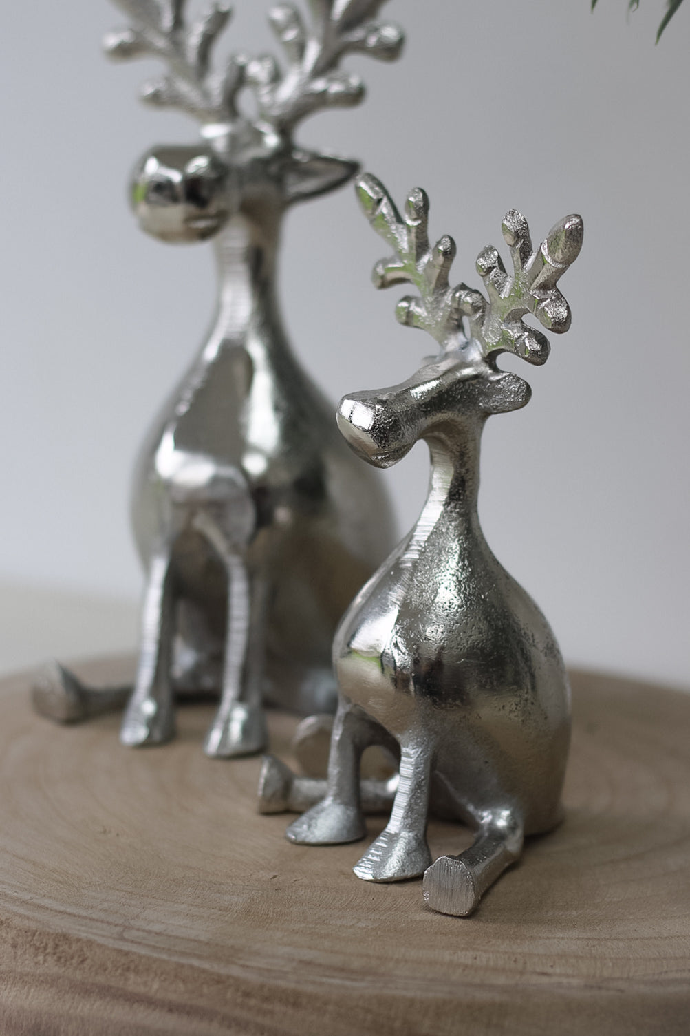silver metal reindeers