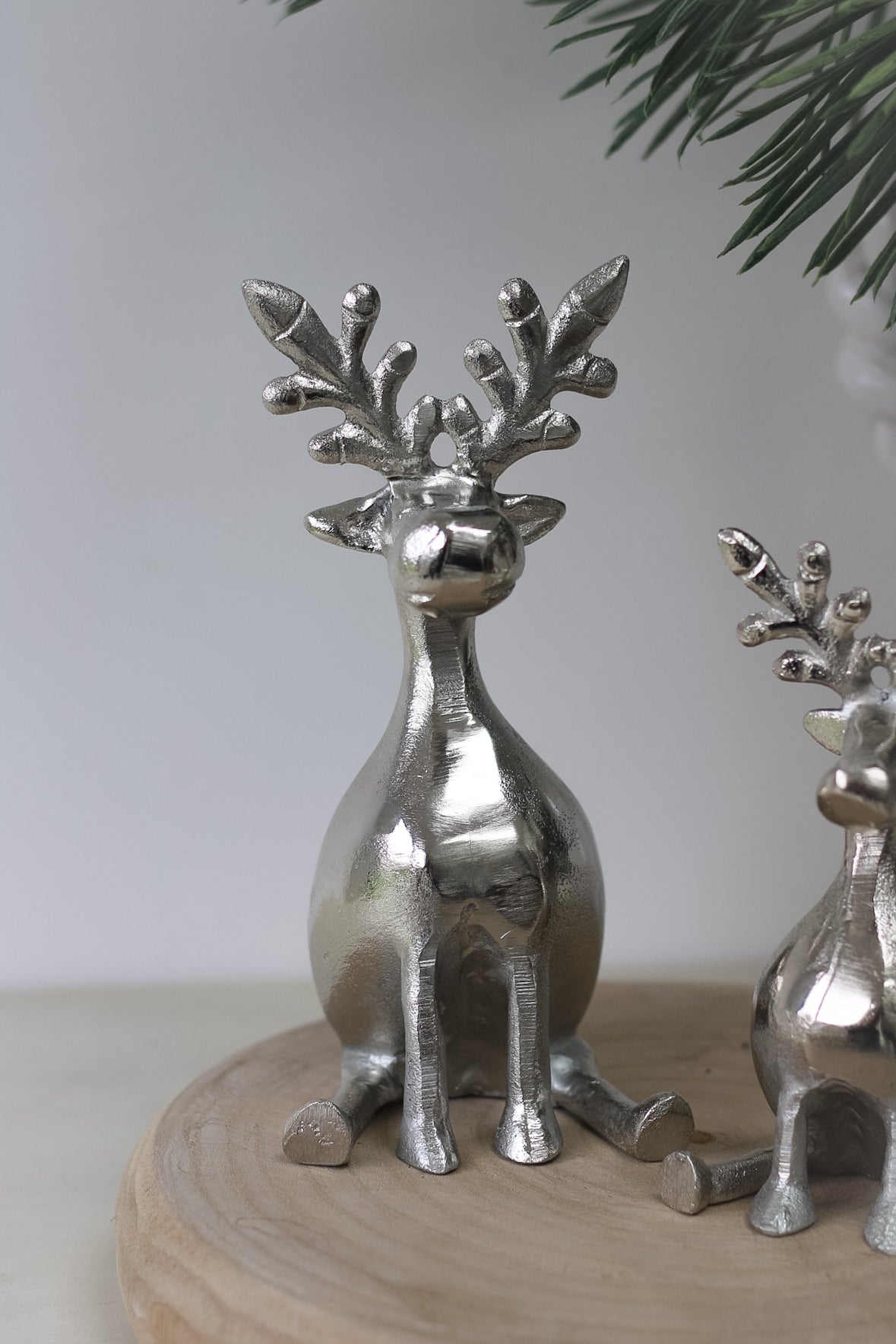 silver metal reindeers