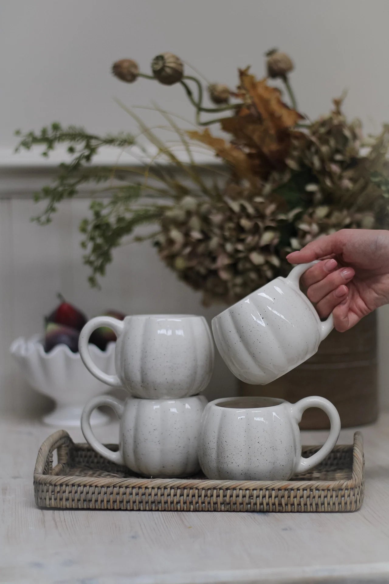 Choosing the Perfect, Cosy Autumn Mug - Ivy Grey Interiors