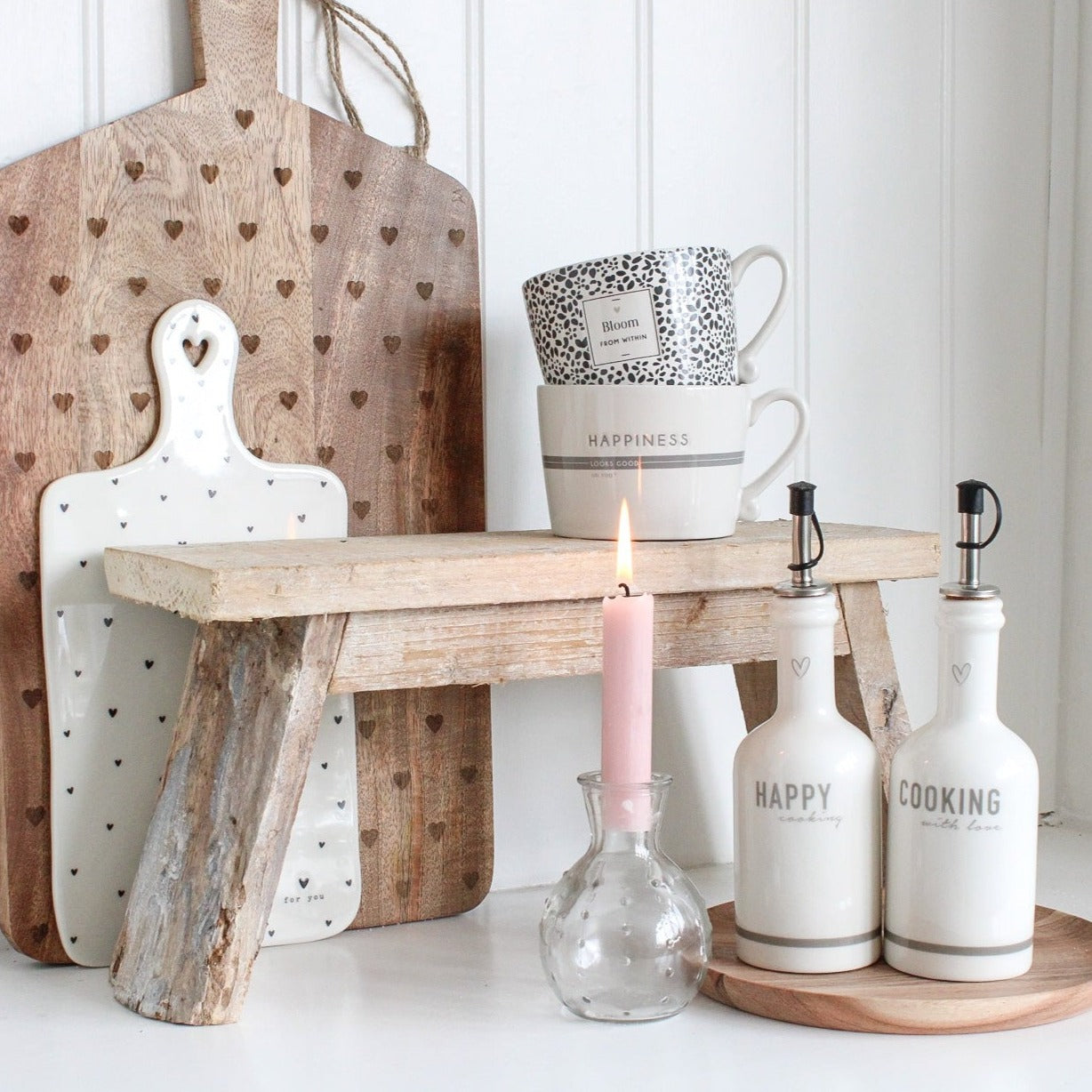 Kitchen worktop styling