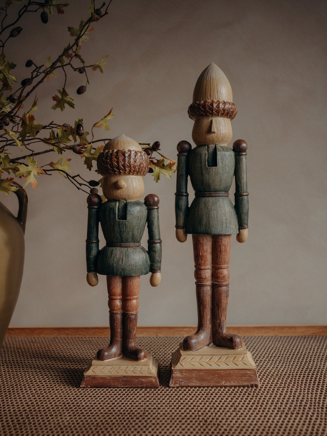 Acorn Festive Nutcracker