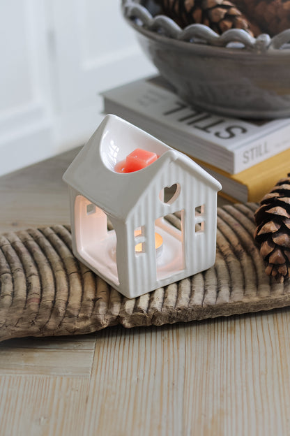 White Ceramic Heart House Wax Burner
