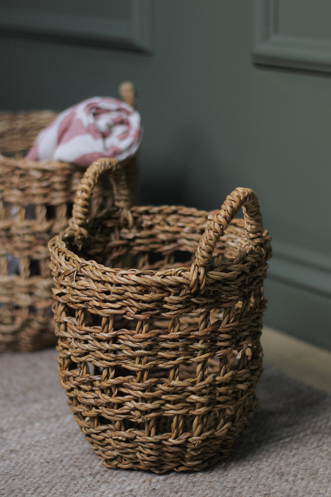 Casco Round Braided Seagrass Storage Baskets | Set of 3