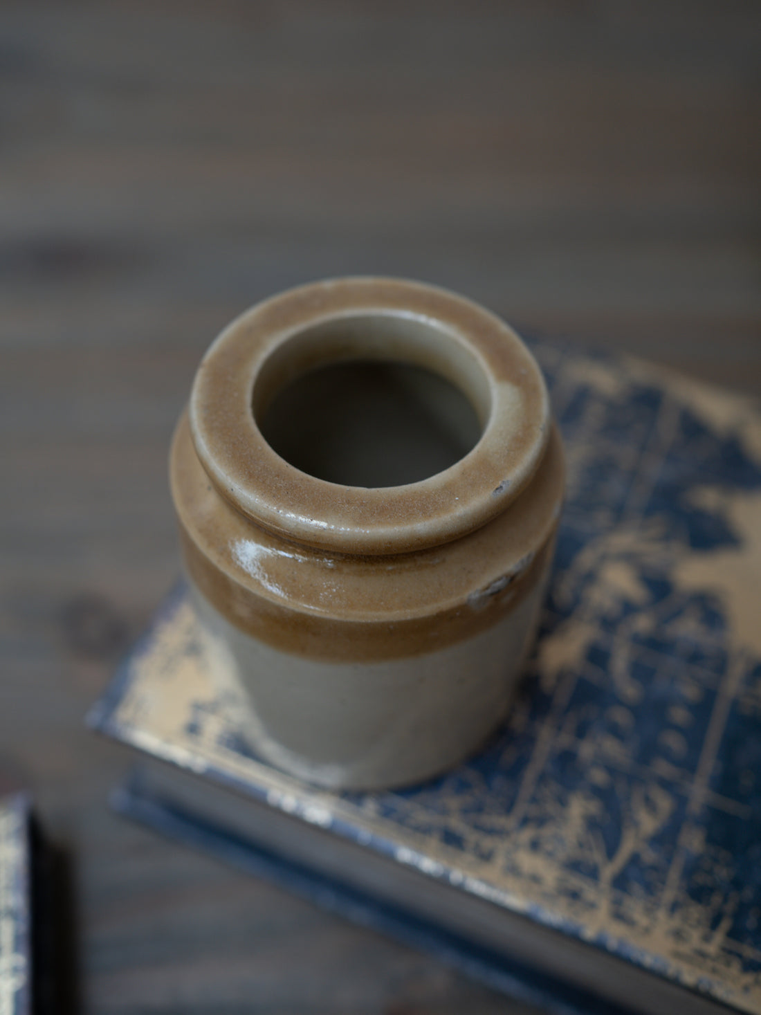 Small Vintage Salt Glazed Pot - Style 1