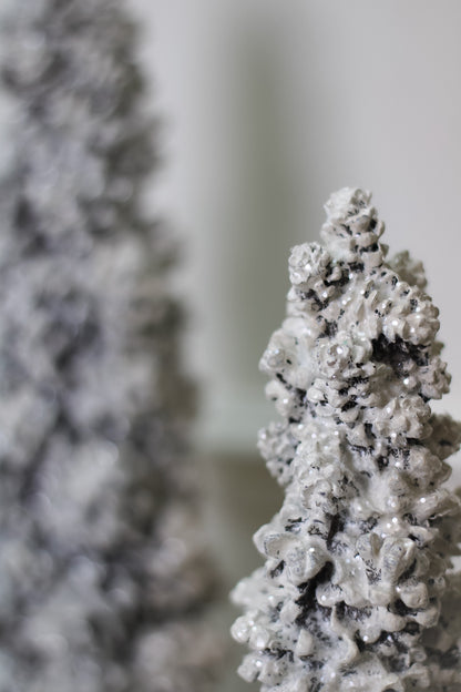 Snowy Pinecone Tree