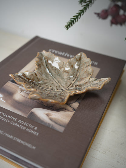 Glazed Maple Leaf Decorative Plate