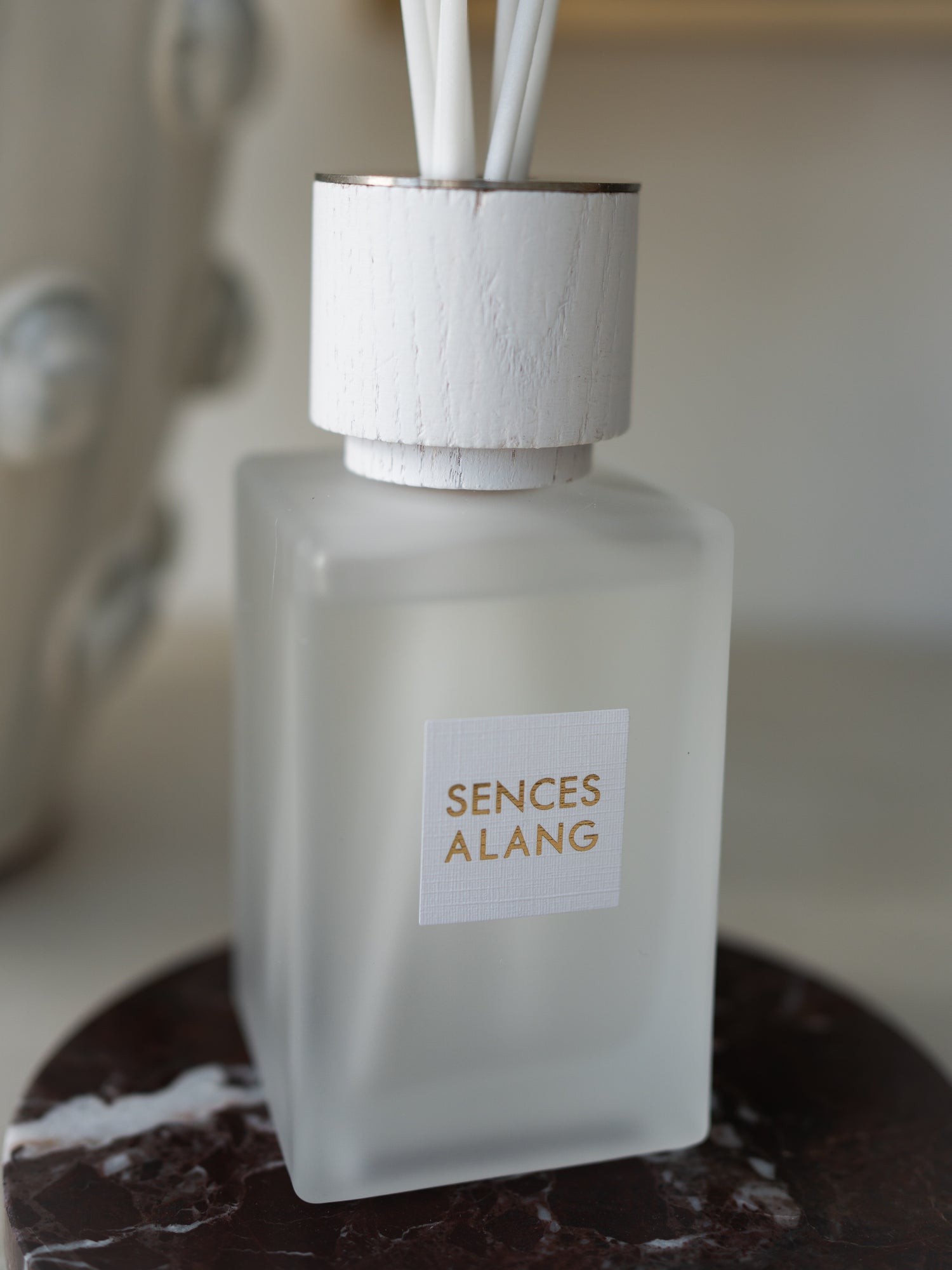 White Sences Alang Alang Small Reed Diffuser