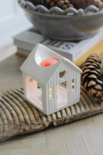 White Ceramic Heart House Wax Burner