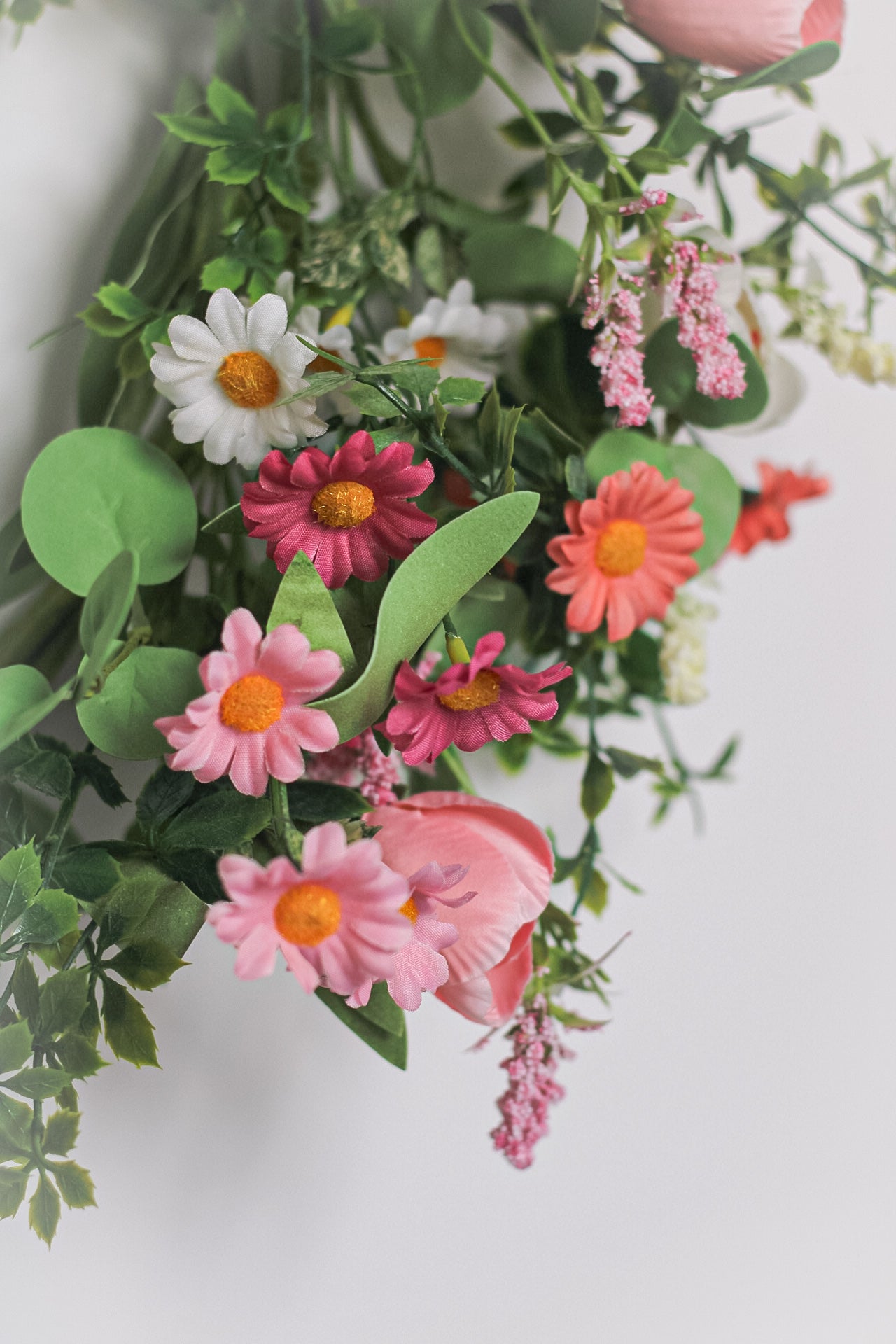 Daisy and Tulip Wreath