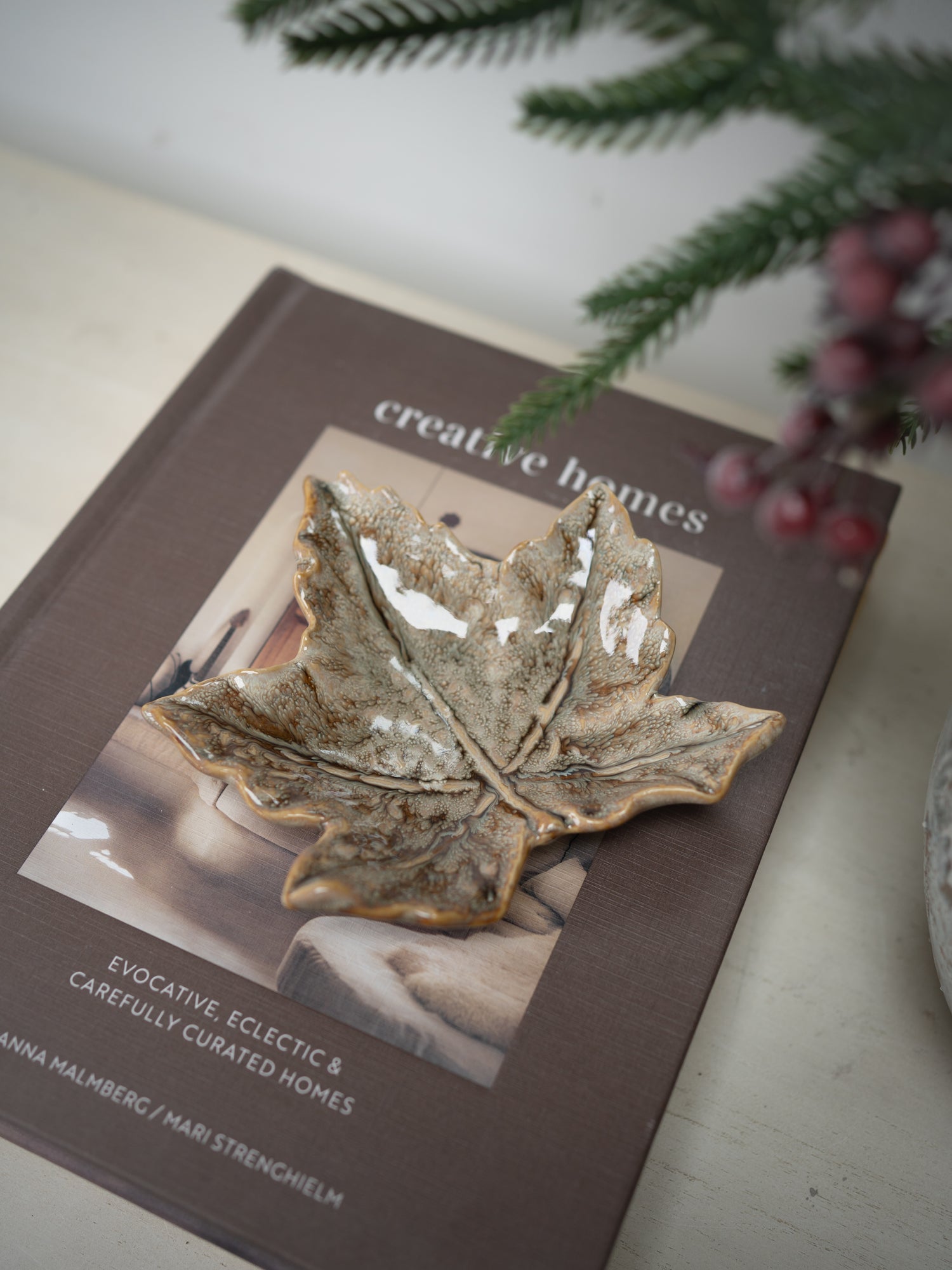 Glazed Maple Leaf Decorative Plate