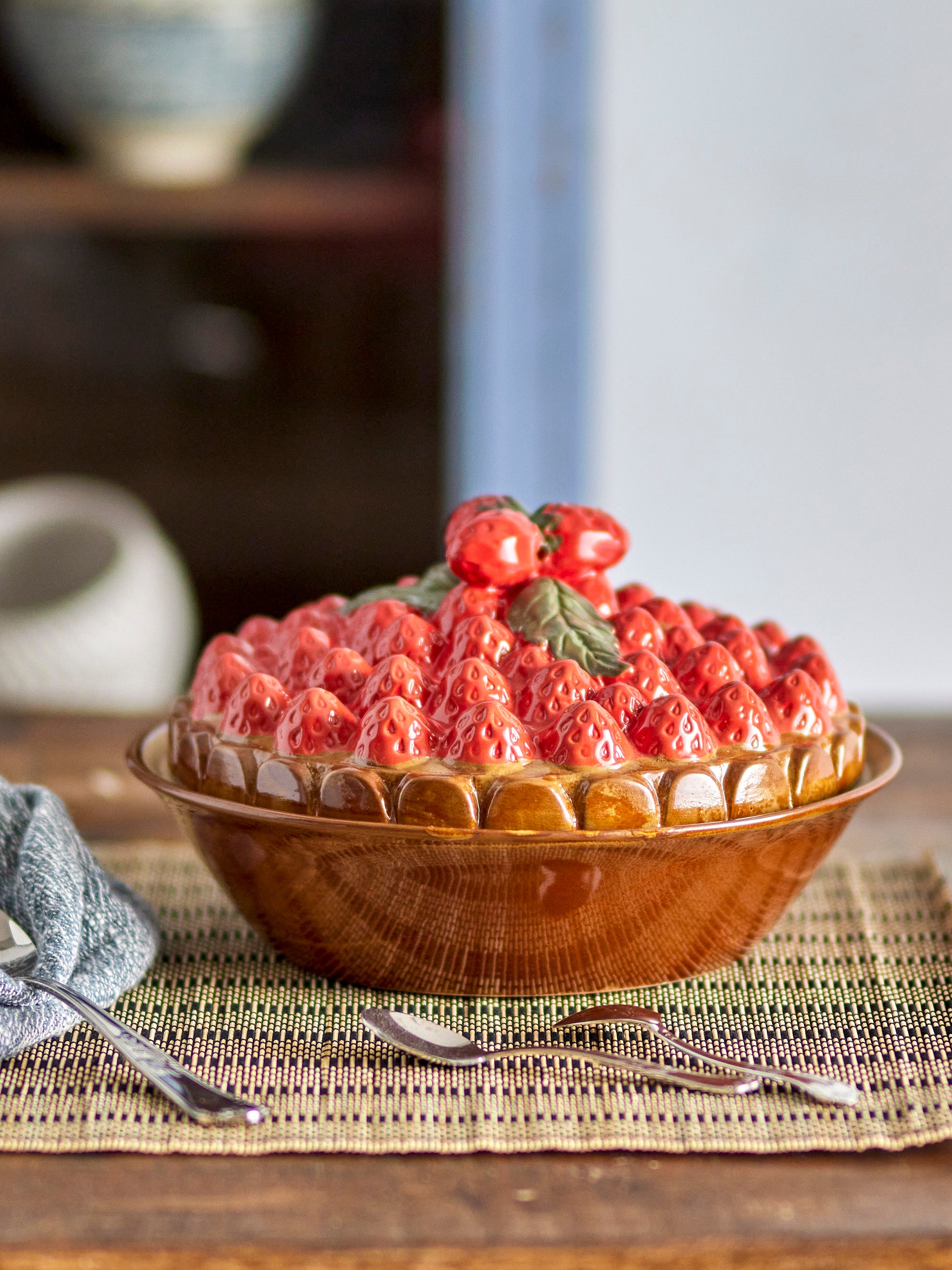 Maehan Stoneware Oven Dish with Lid