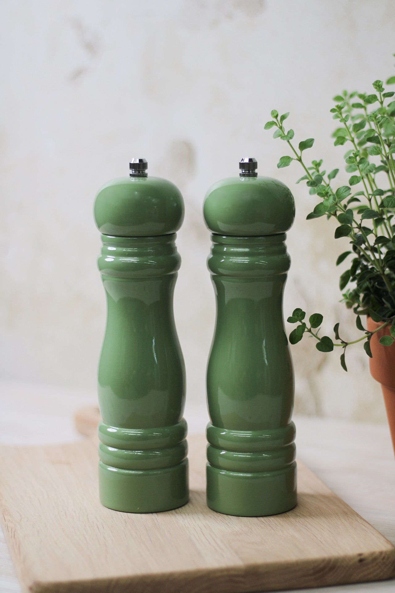 Earth Green Salt &amp; Pepper Mills