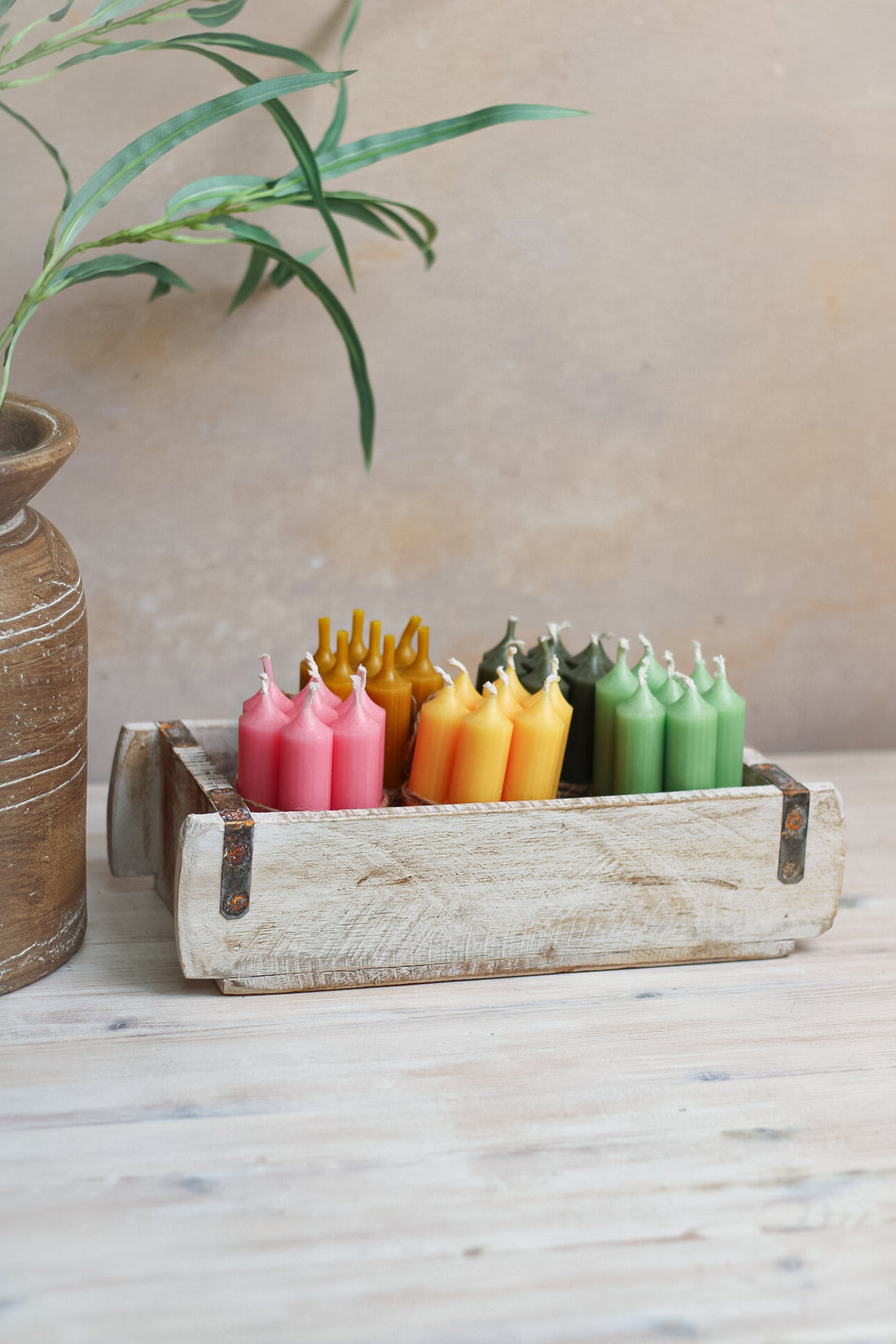 Whitewashed Antique Brick Mould