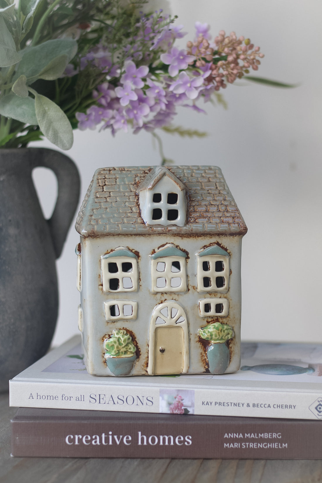 Blue Ceramic Spring Country House Tea Light Holder