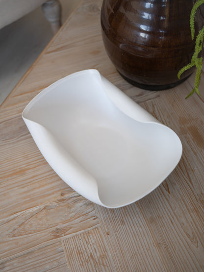 Matte White Wave Effect Decorative Bowl
