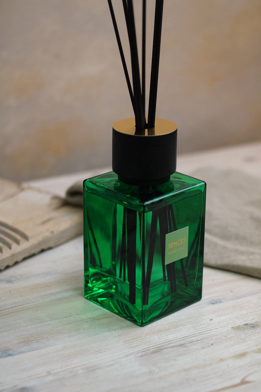 close up of sences citrus diffuser