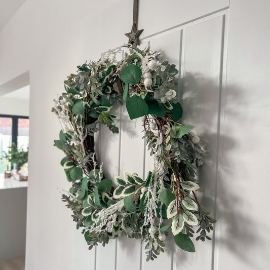Sparkle White Berry and Green Foliage Wreath