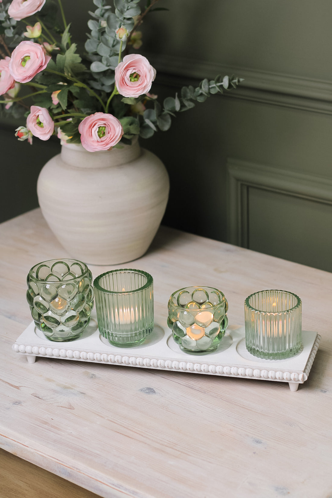 White Beaded Tray with Glass Tea Light Holders