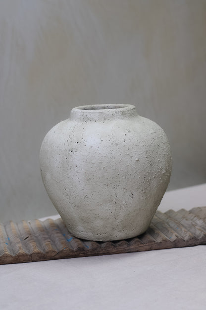 elegant stoneware vase