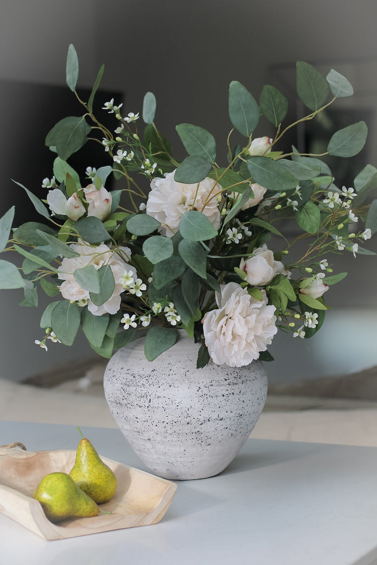 Faux Silver Dollar Eucalyptus Stem - Ivy Grey Interiors
