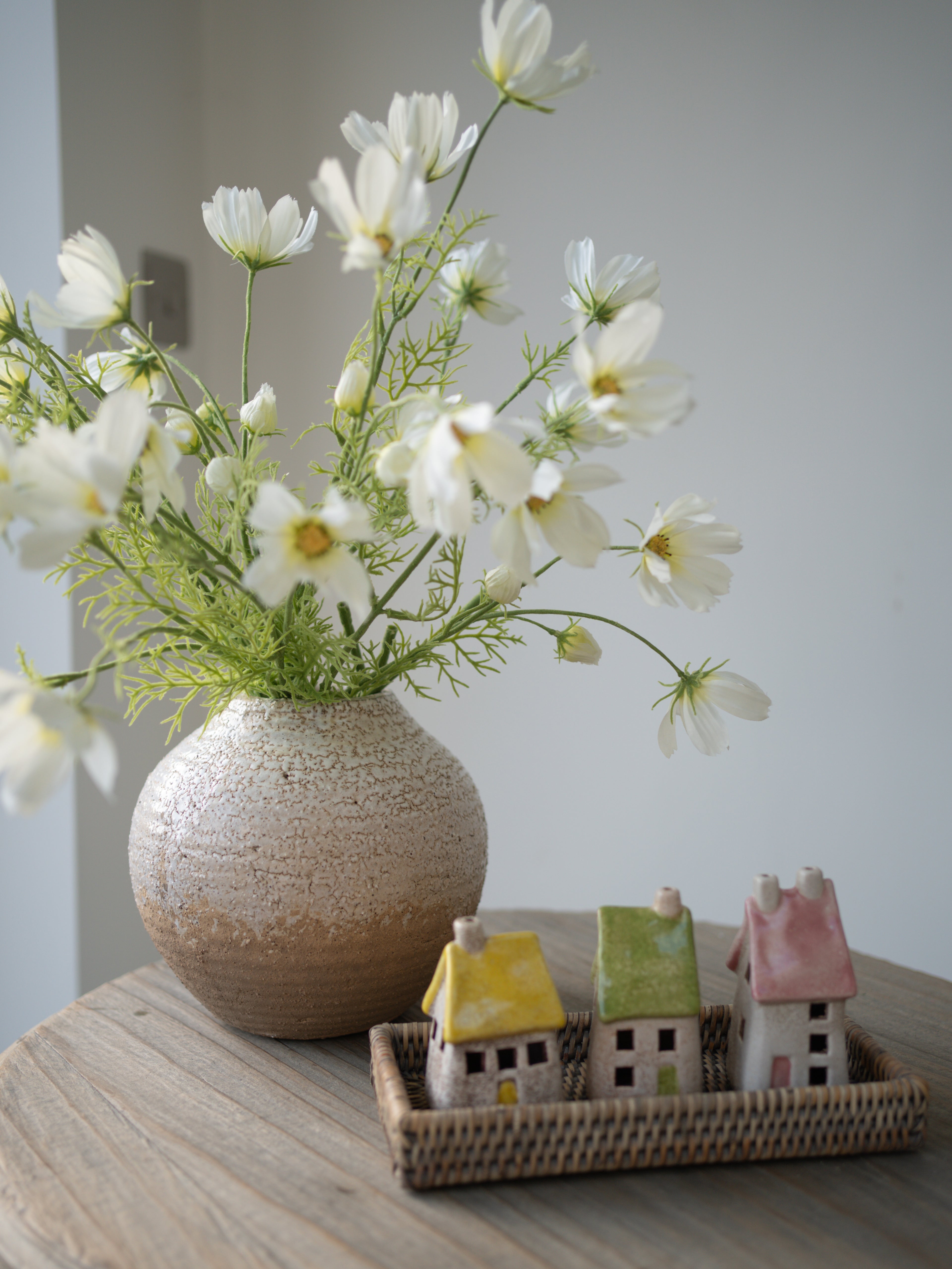 Faux White Cosmos, Crackle Vase, Rattan Tray and Ceramic Houses Bundle